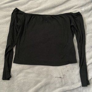 Ribbed Off Shoulder Cropped
